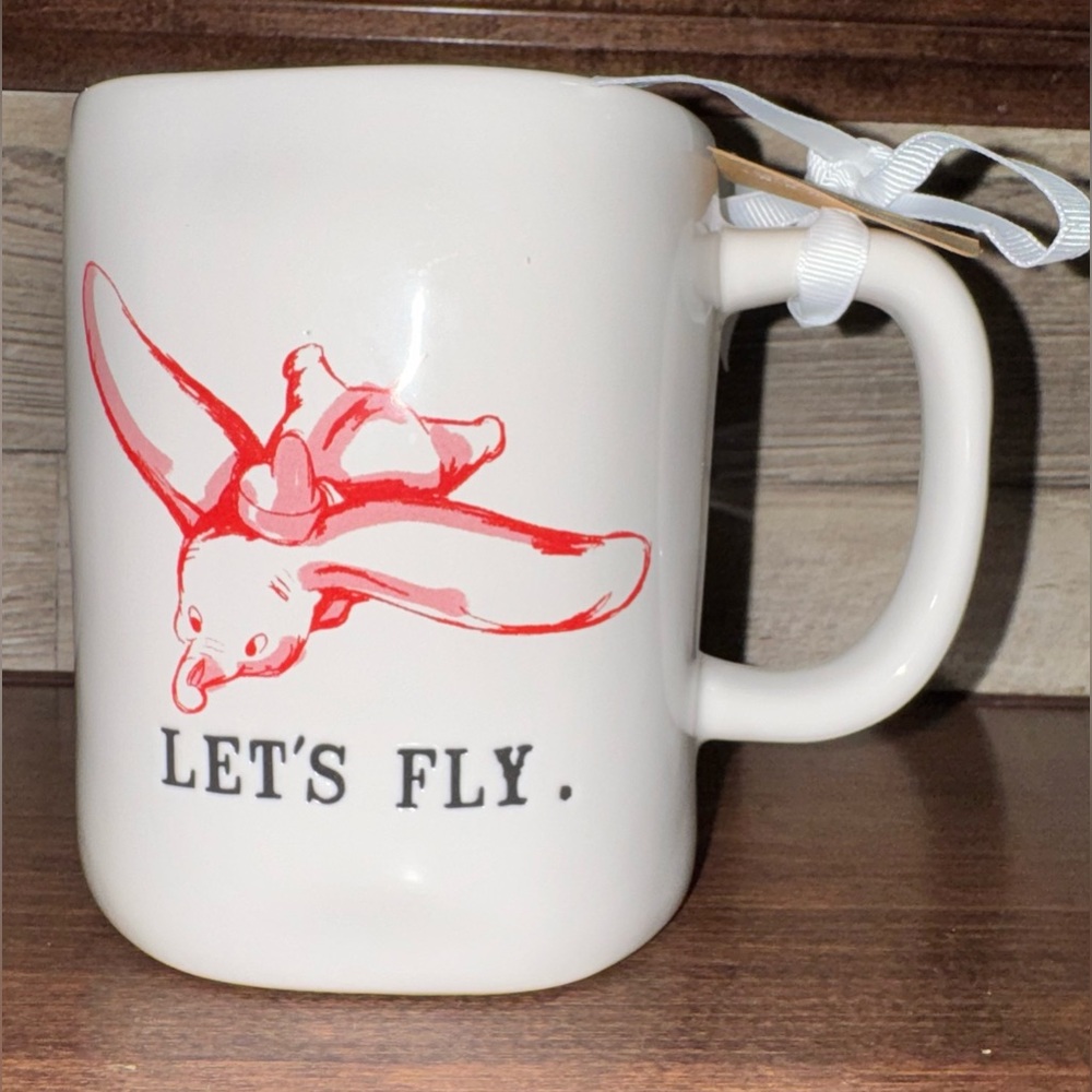 Super Cute 🥰 Rae Dunn Disney Dumbo 🐘 LET’S FLY Mug With Red Details Elephant 🐘